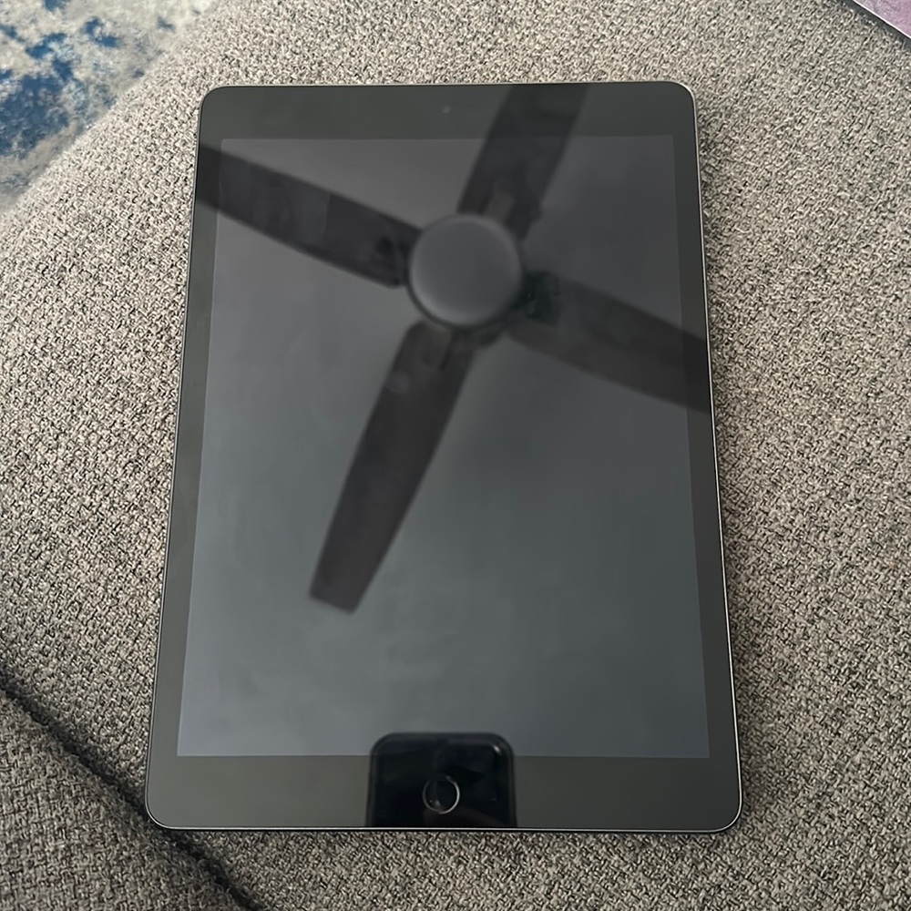 Apple iPad (9th Generation)